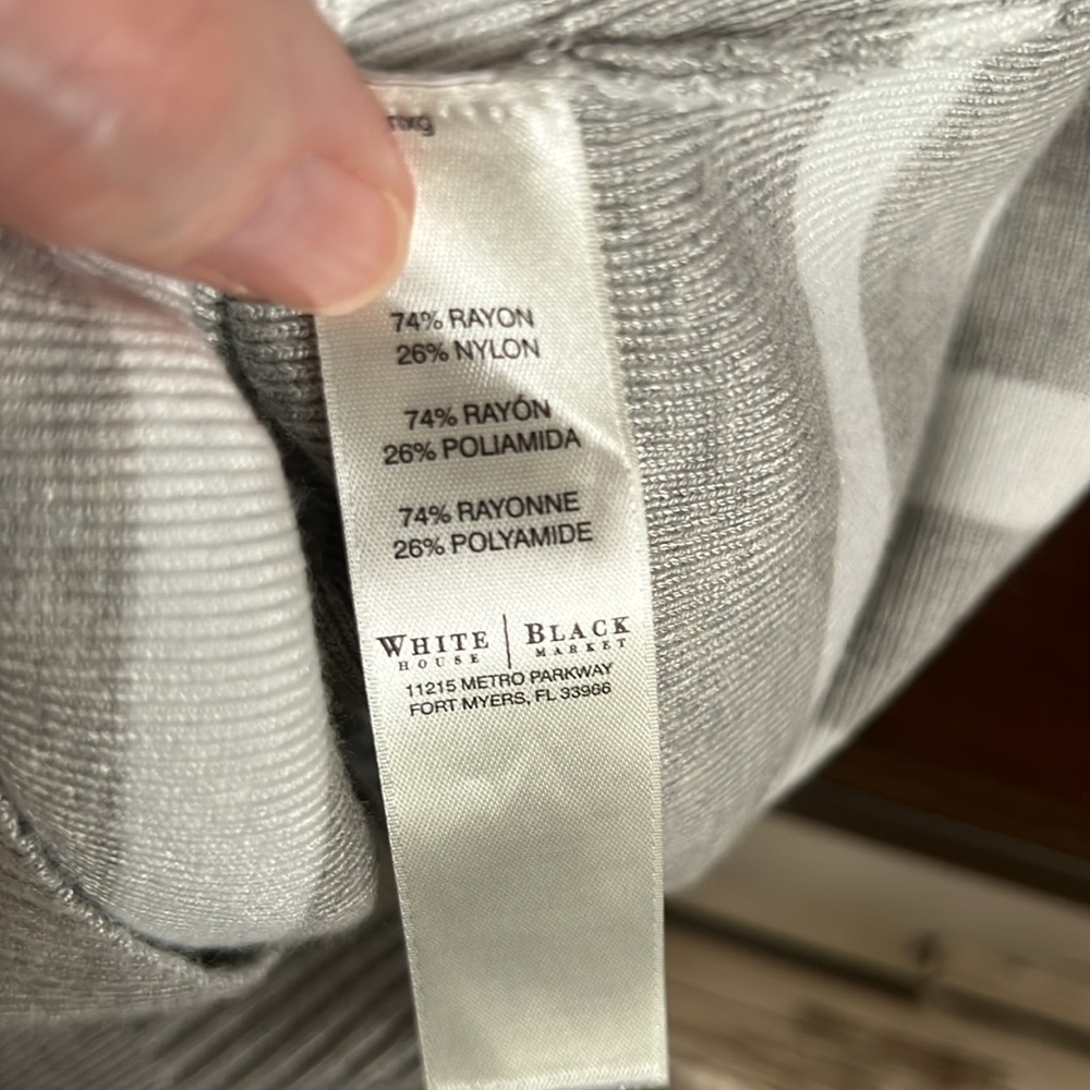 White House Black Market WHBM Gray and White Stripe Sweater - Picture 5 of 8